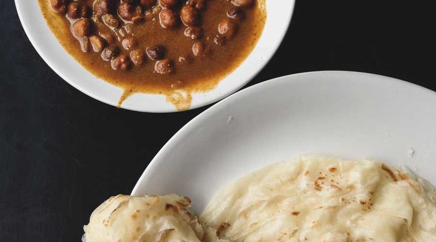 Kadala Curry and Paratha.