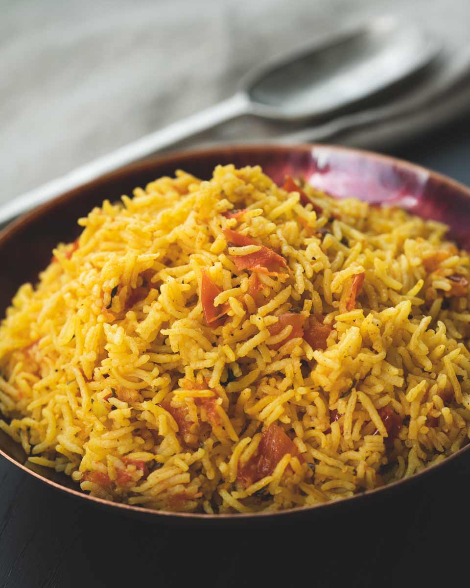 South Indian Nicely Spiced Tomato Rice - Faces Places and Plates