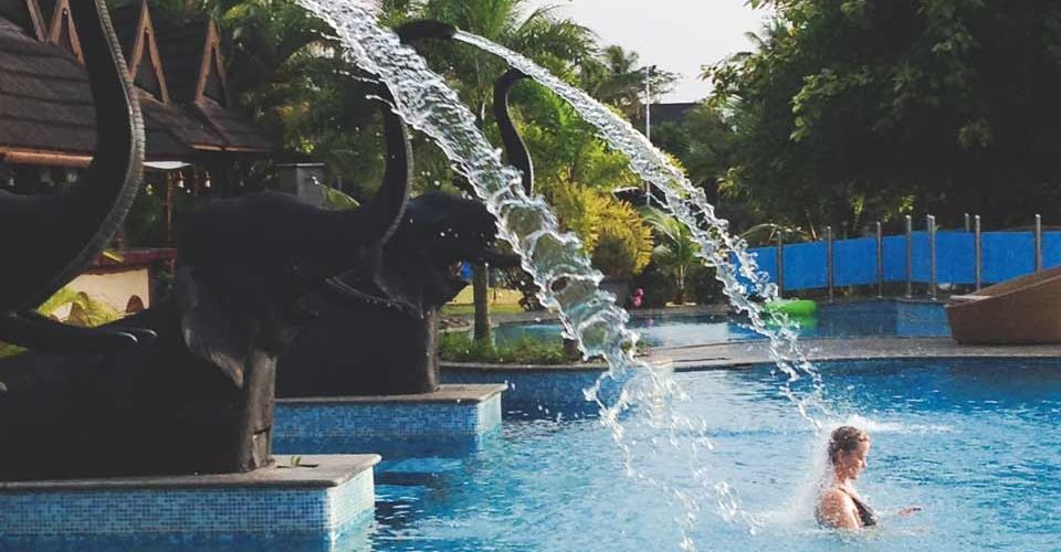 Zuri Kumarakom swimming pool with elephant fountains