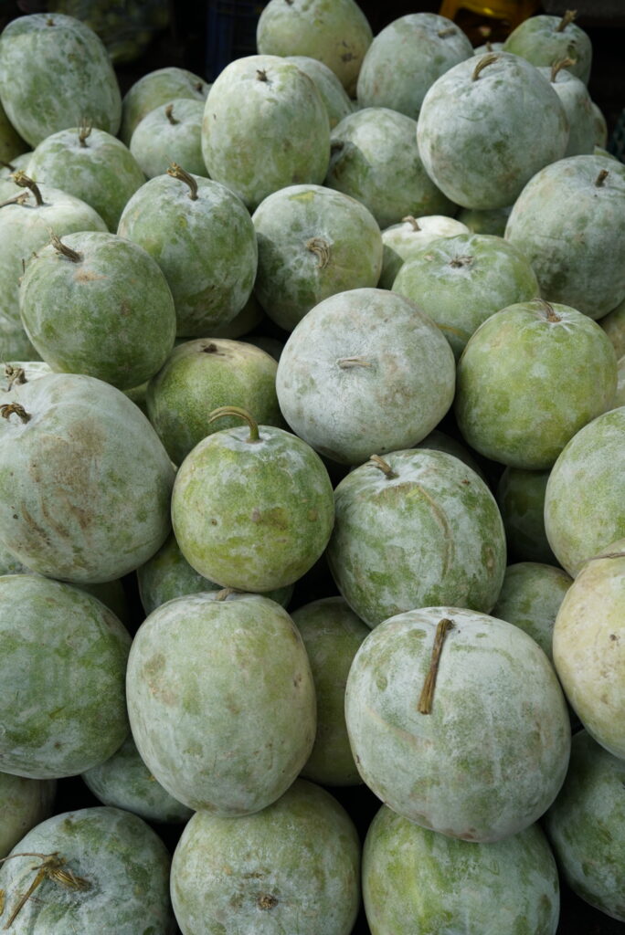 ash gourd piled high